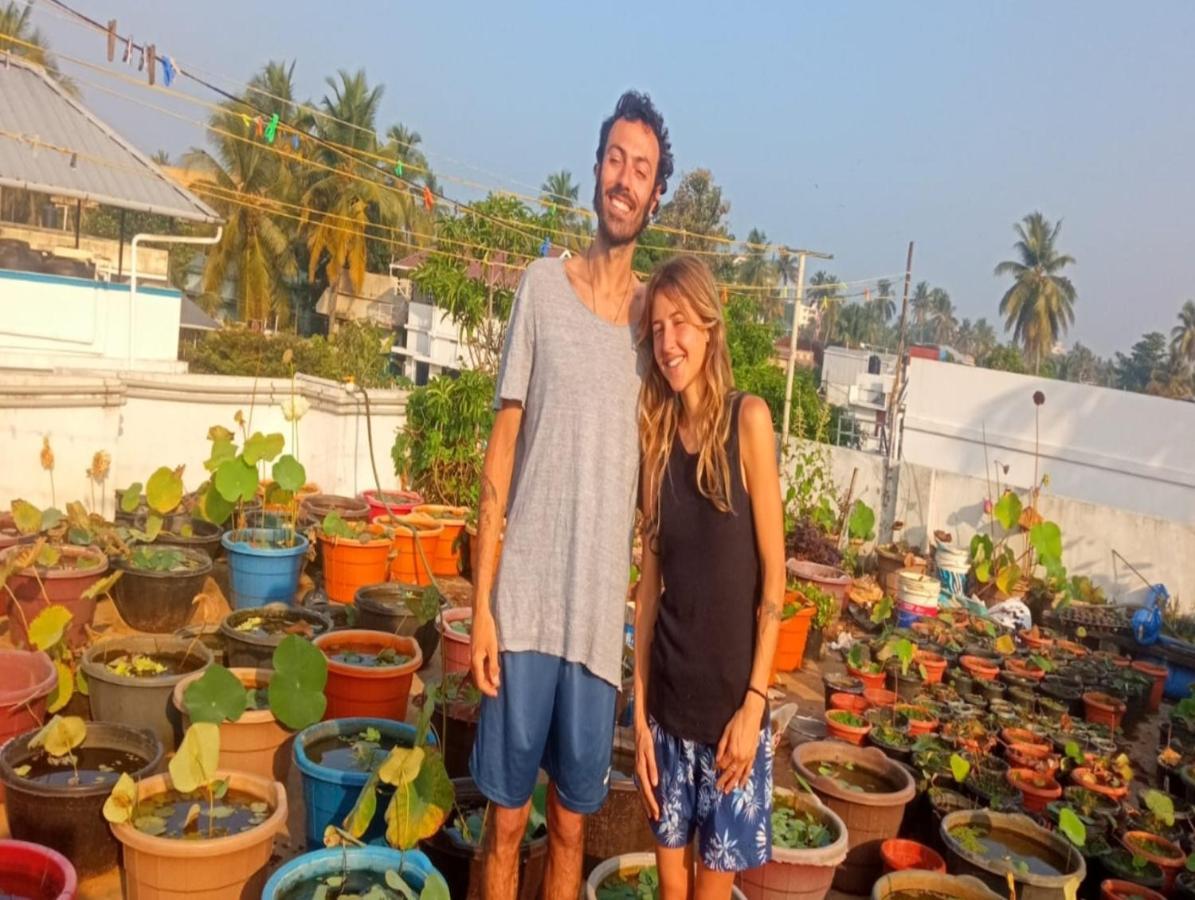 Raelyn'S Homestay Kochi Buitenkant foto