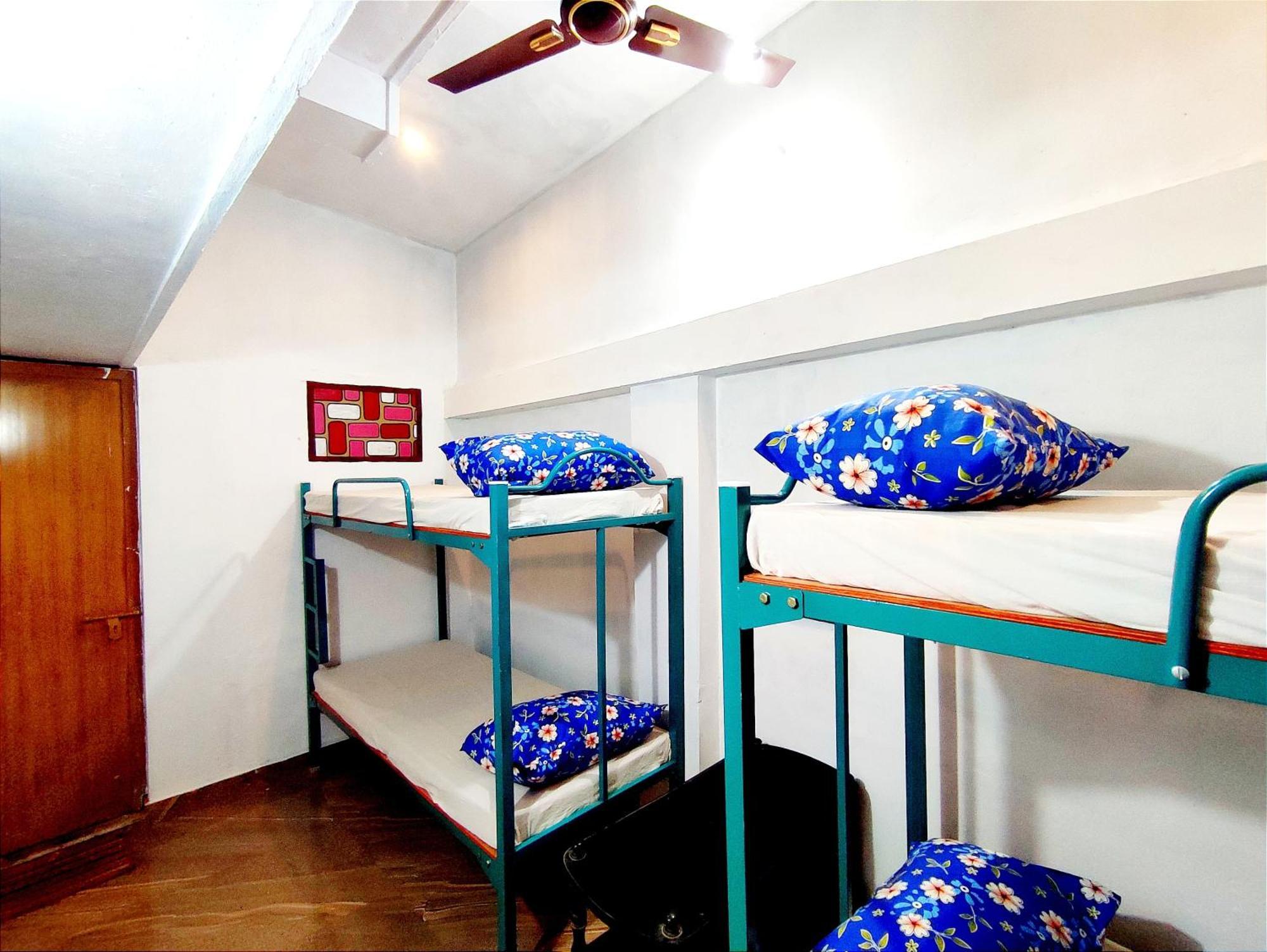 Raelyn'S Homestay Kochi Buitenkant foto