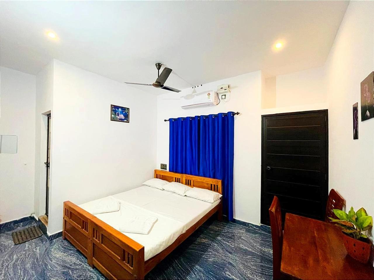 Raelyn'S Homestay Kochi Buitenkant foto