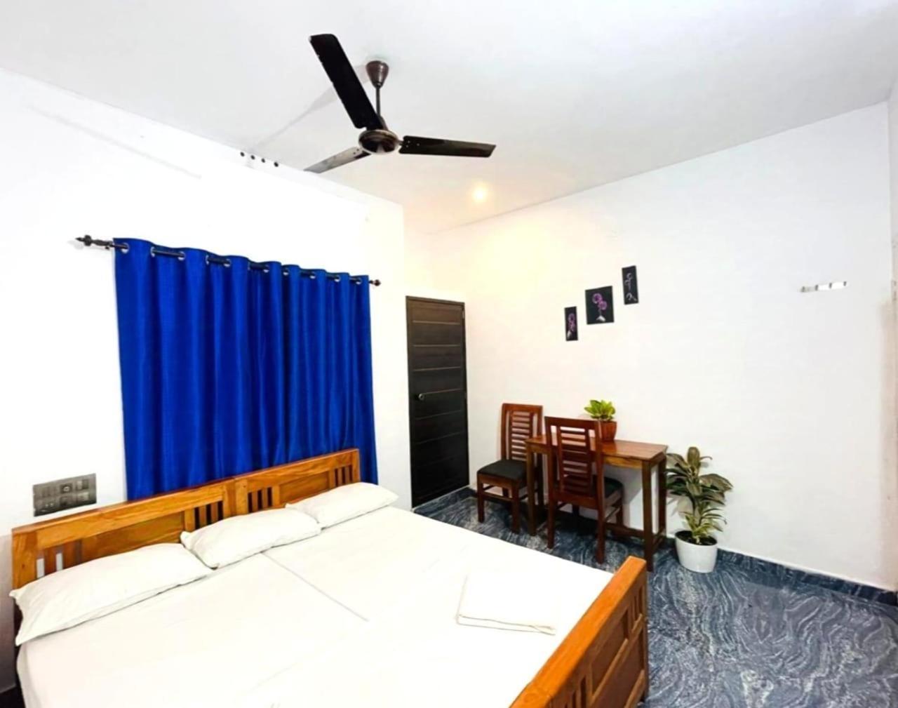 Raelyn'S Homestay Kochi Kamer foto